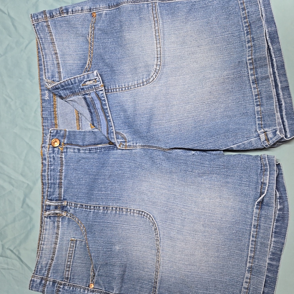 Plus size 22w denim shorts